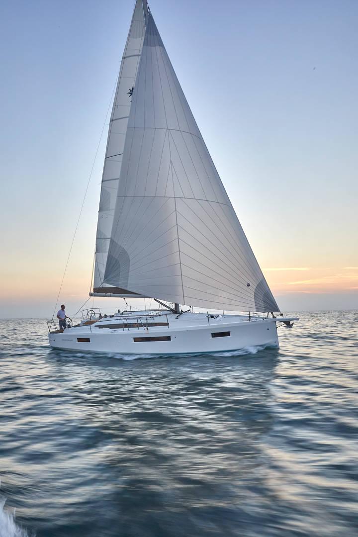 slider 17 Jeanneau Sun Odyssey 410